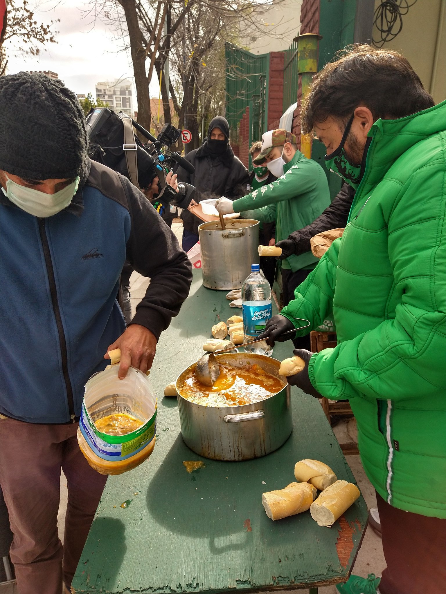 Locro Solidario en Caballito Locro Solidario en Caballito